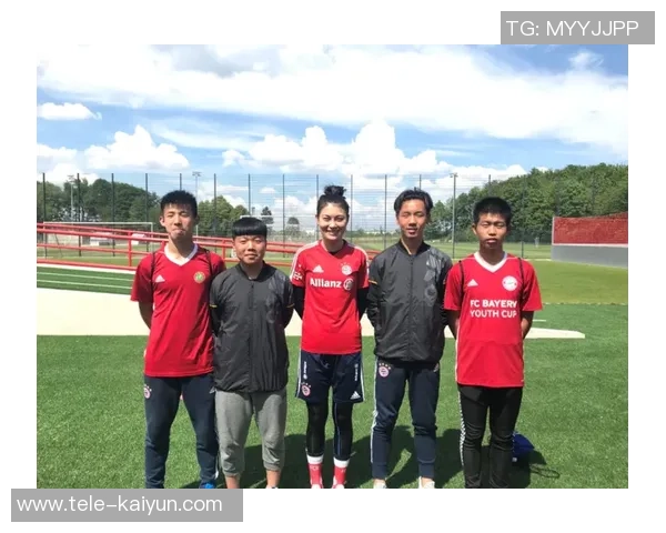 足球小将拜仁三巨头的成长之路与辉煌成就探秘 足球小将拜仁三巨头的成长之路与辉煌成就探秘